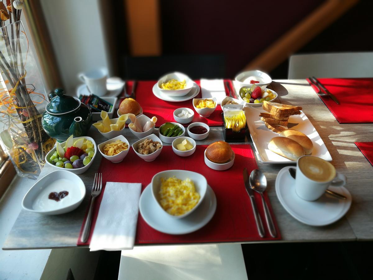 Hotel Boutique Su Merced ซานติอาโก ภายนอก รูปภาพ